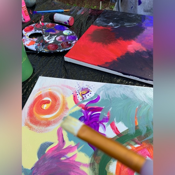 Meet the Posher - Picture 6 of 8